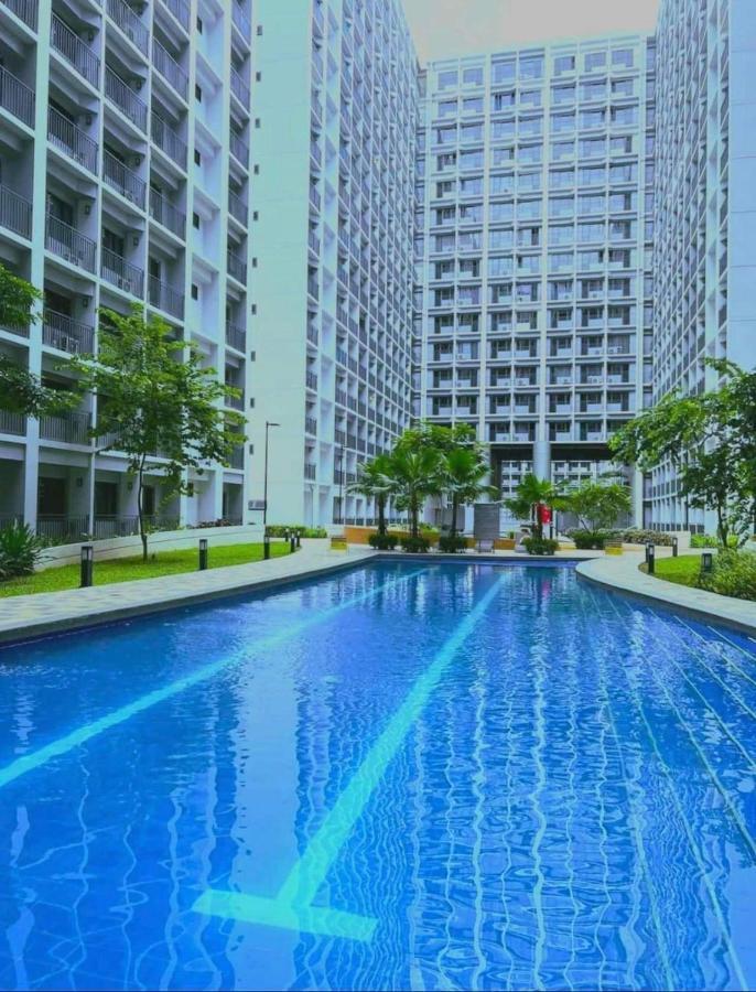 Deluxe Suites Razelles 2 At Shore 2 Residences Tower 1 帕赛 外观 照片