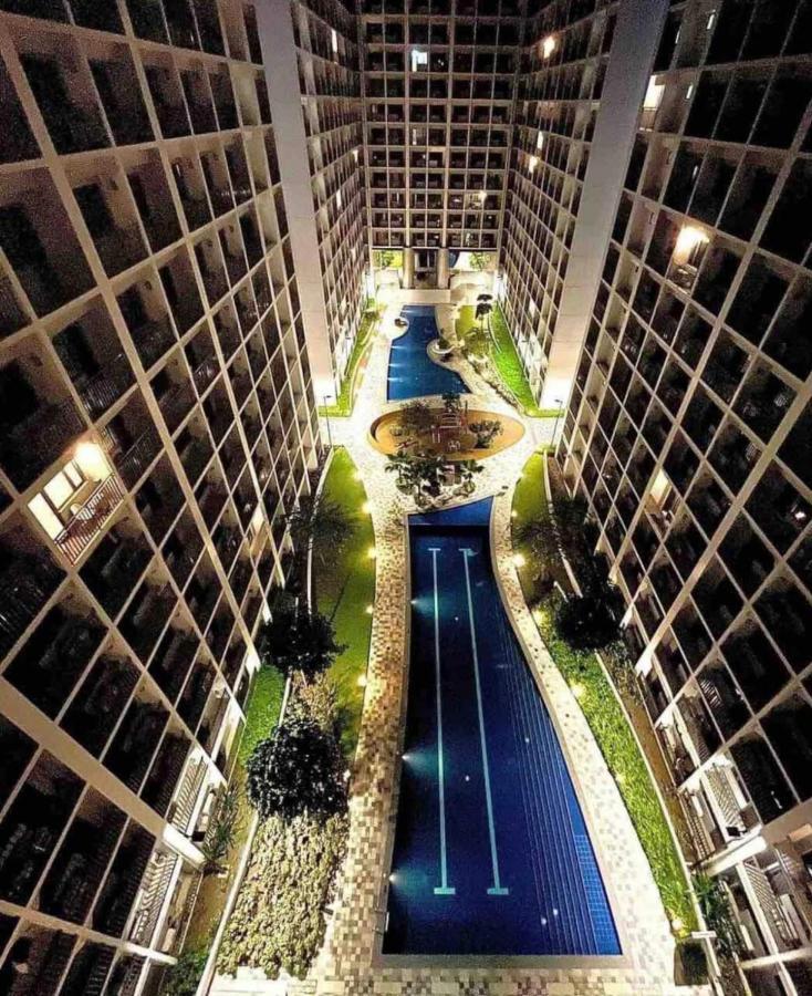 Deluxe Suites Razelles 2 At Shore 2 Residences Tower 1 帕赛 外观 照片
