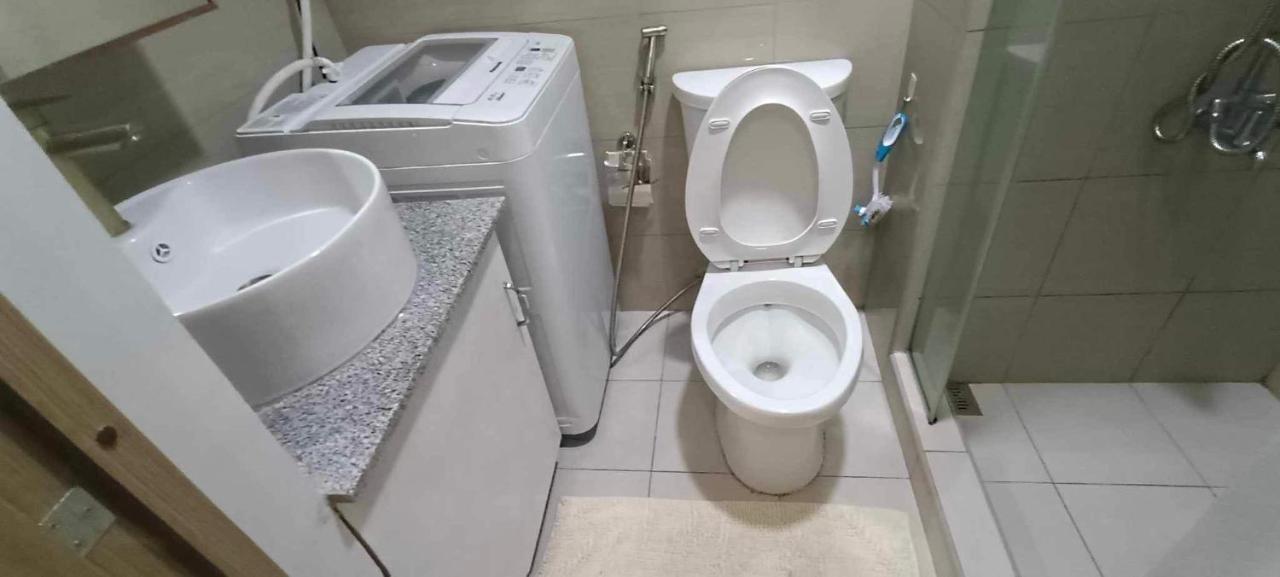 Deluxe Suites Razelles 2 At Shore 2 Residences Tower 1 帕赛 外观 照片