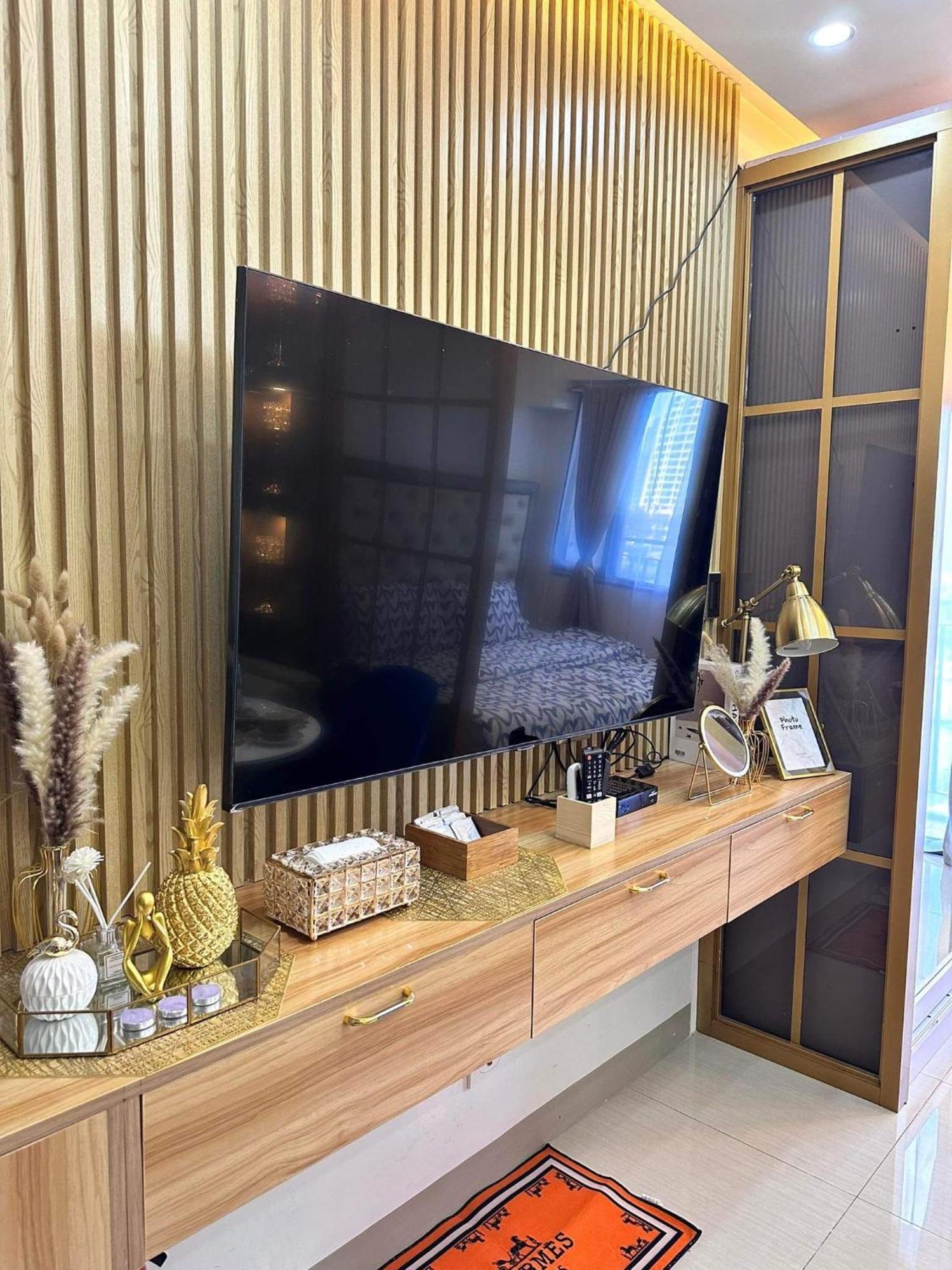Deluxe Suites Razelles 2 At Shore 2 Residences Tower 1 帕赛 外观 照片